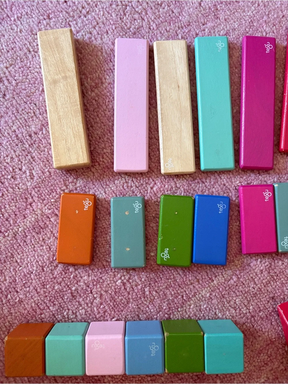 31 Piece Tegu wooden magnetic blocks